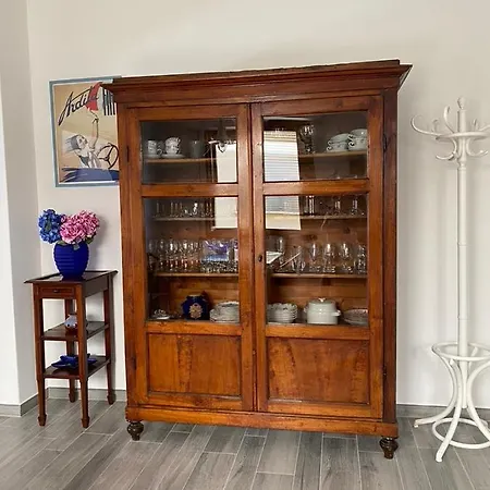 50mt Dal Mare * Viareggio